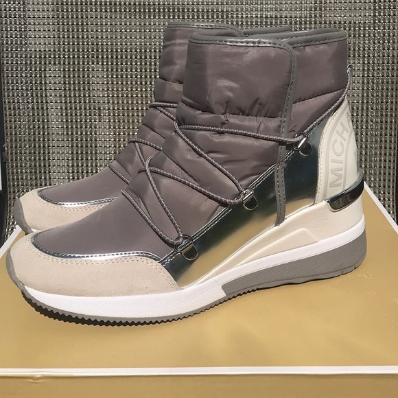 Michael Kors Lula Booties pearl grey - Picture 2 of 9